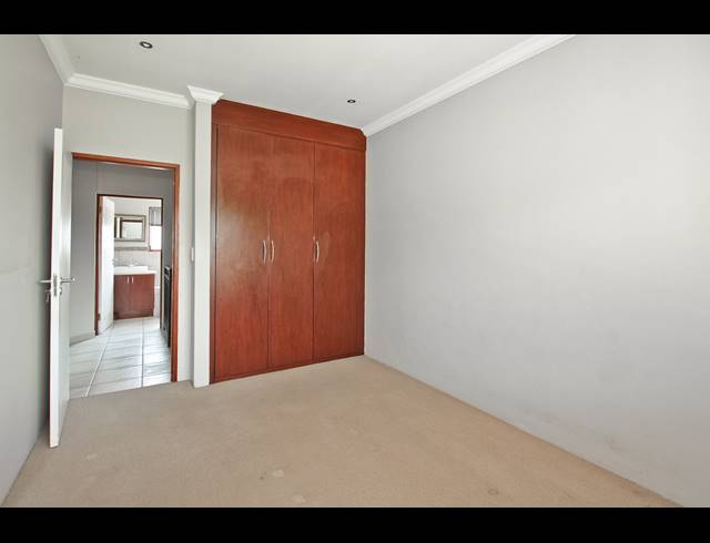 3 BEDROOM HOUSE FOR SALE IN FERNDALE